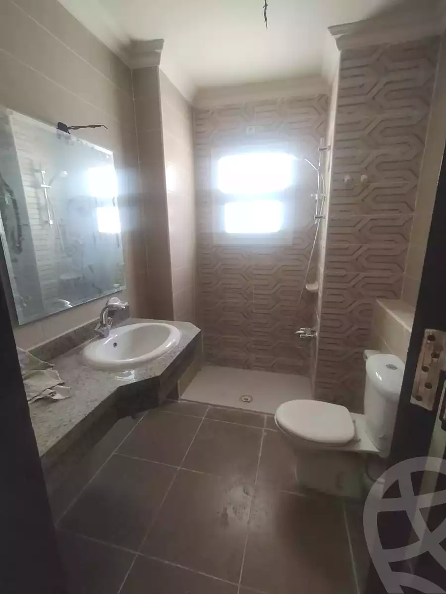 https://aqarmap.com.eg/ar/listing/6978881-for-rent-cairo-new-cairo-compounds-jyd