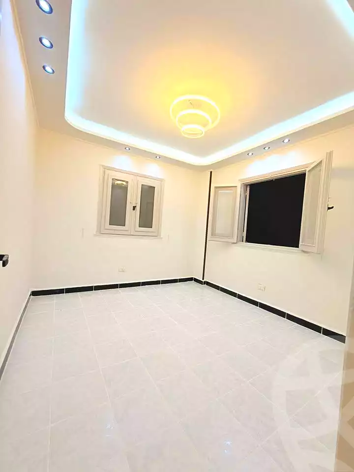 https://aqarmap.com.eg/ar/listing/6979080-for-sale-alexandria-al-agamy-shataa-el-nakheel