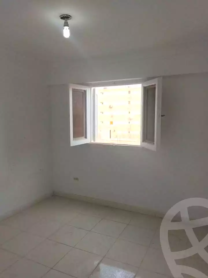 https://aqarmap.com.eg/ar/listing/6979318-for-rent-alexandria-al-agamy-shataa-el-nakheel
