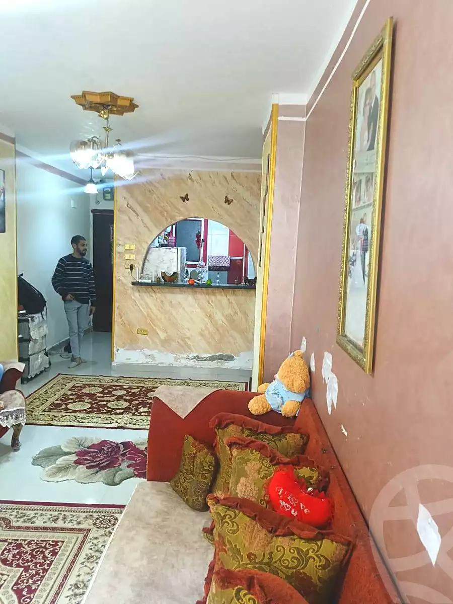 https://aqarmap.com.eg/ar/listing/6979338-for-sale-alexandria-al-agamy-lbytsh-shahr-al-assal-st