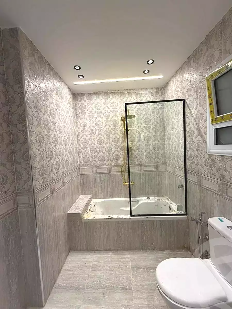 https://aqarmap.com.eg/ar/listing/6979346-for-sale-alexandria-al-agamy-lbytsh-el-reyad-st