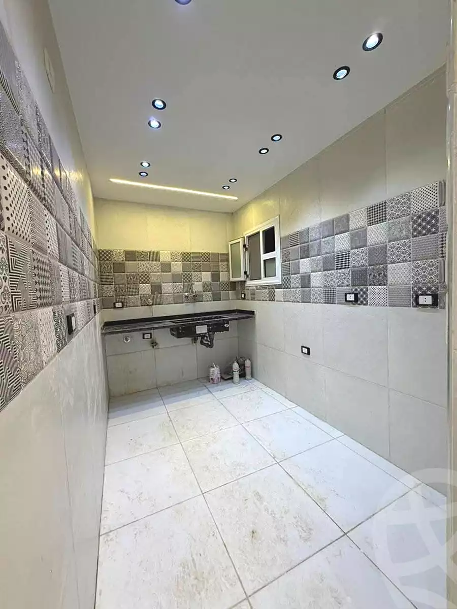 https://aqarmap.com.eg/ar/listing/6979346-for-sale-alexandria-al-agamy-lbytsh-el-reyad-st