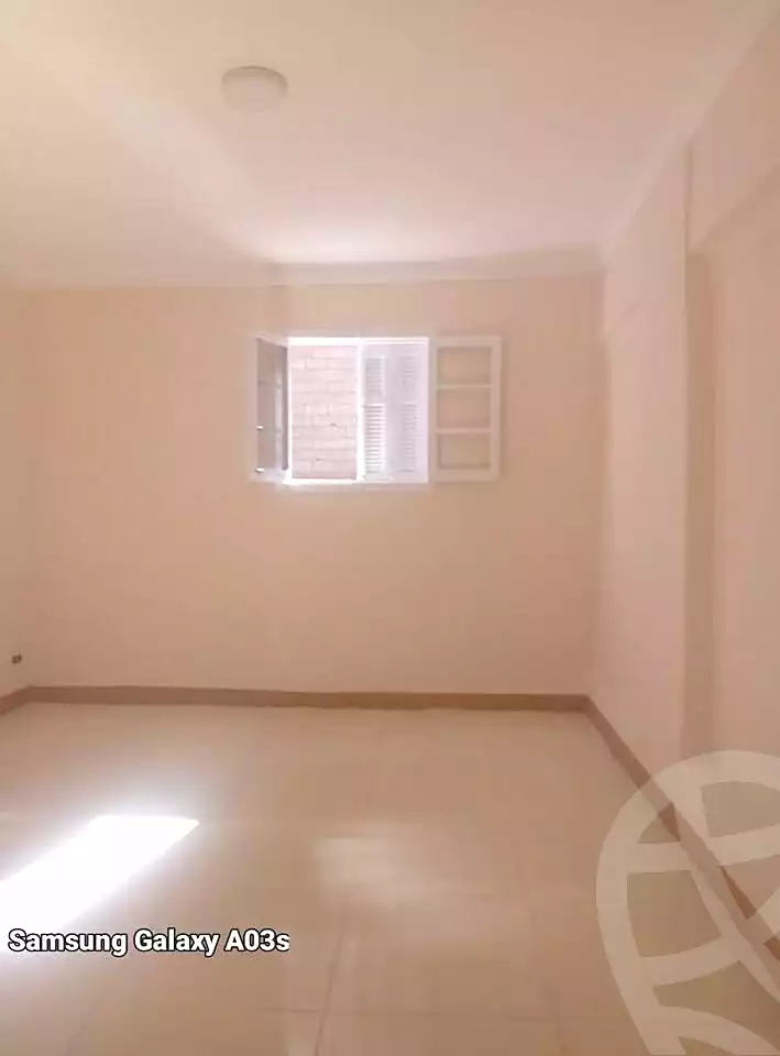 https://aqarmap.com.eg/ar/listing/6979424-for-sale-alexandria-al-agamy-bw-ywsf