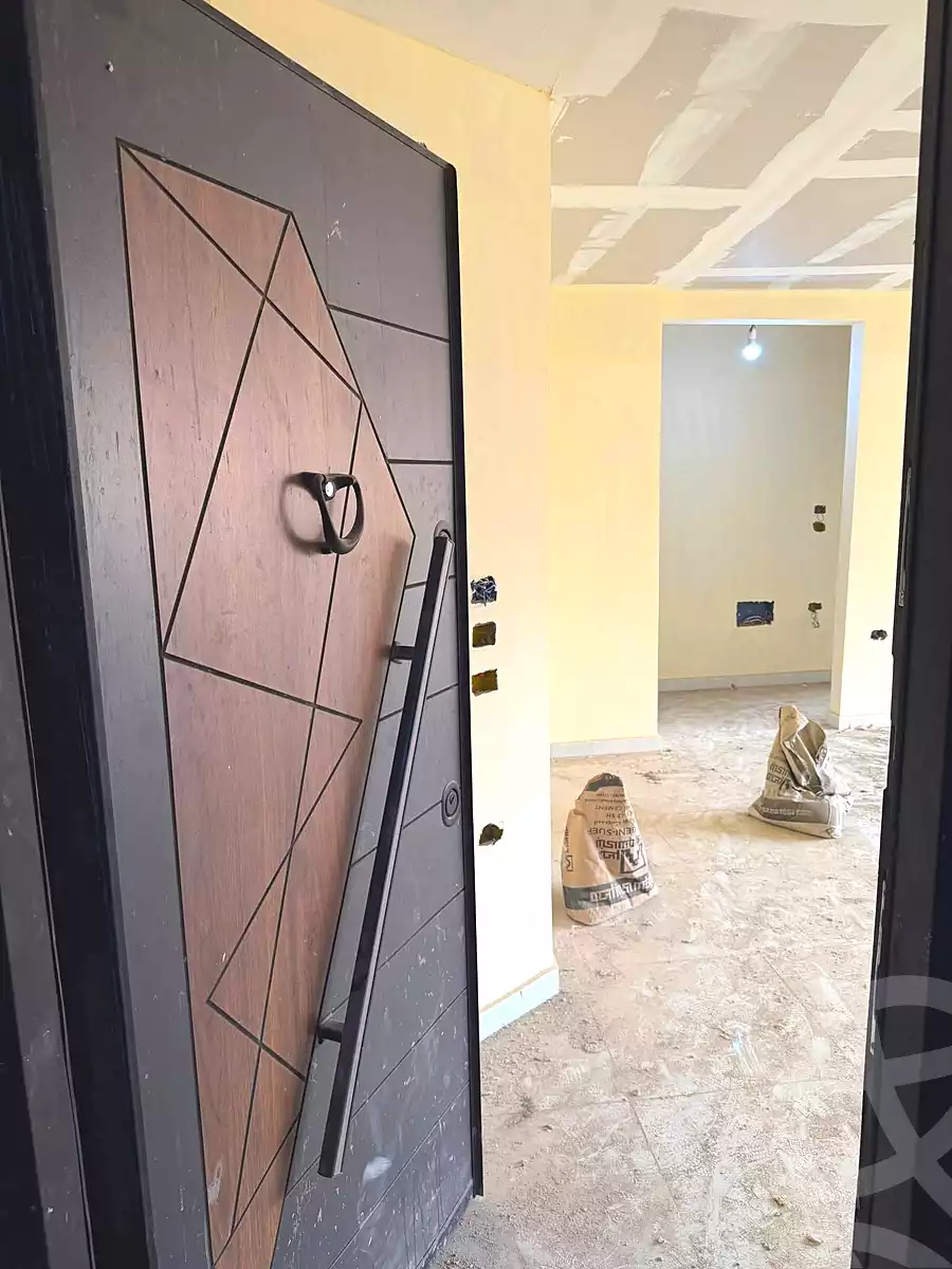 https://aqarmap.com.eg/ar/listing/6979514-for-sale-cairo-el-haram-el-lebeny-soltan-khattab-st