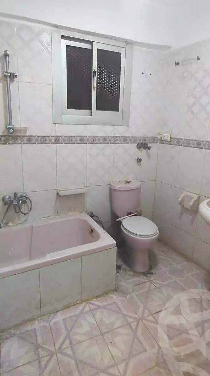 https://aqarmap.com.eg/ar/listing/6979662-for-sale-alexandria-al-agamy-lbytsh-abd-el-fattah-el-talkhawy