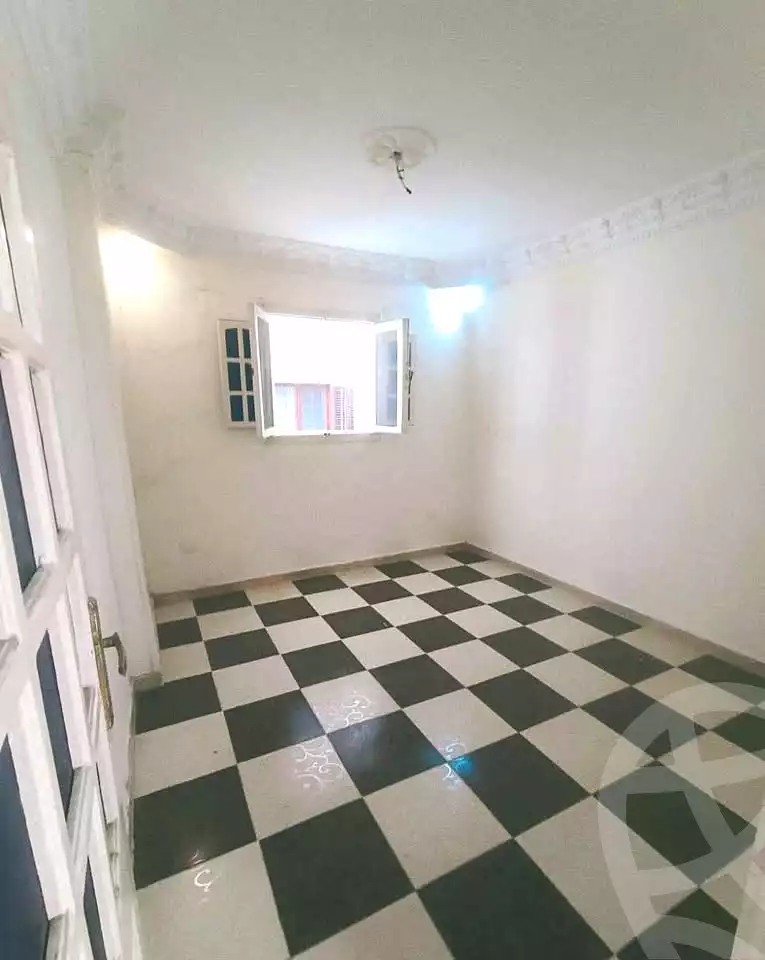 https://aqarmap.com.eg/en/listing/6979809-for-sale-alexandria-lsywf-el-falki