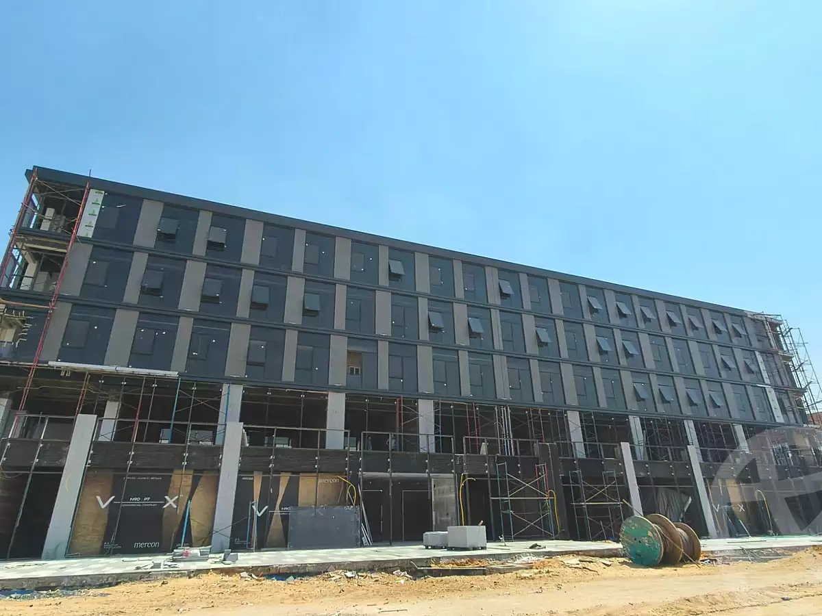 https://aqarmap.com.eg/en/listing/6979764-for-sale-cairo-new-cairo-compounds-vx-n90-mall-mercon