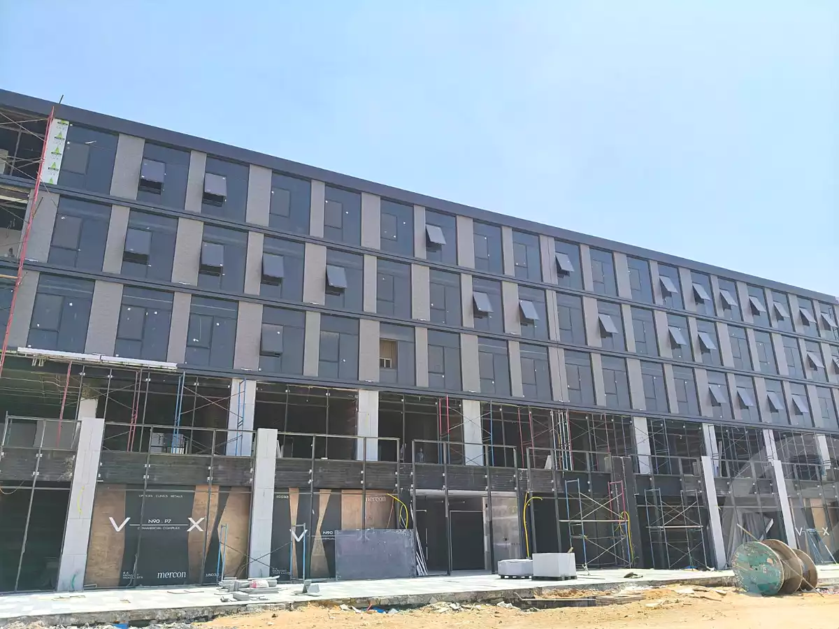 https://aqarmap.com.eg/en/listing/6979939-for-sale-cairo-new-cairo-compounds-vx-n90-mall-mercon