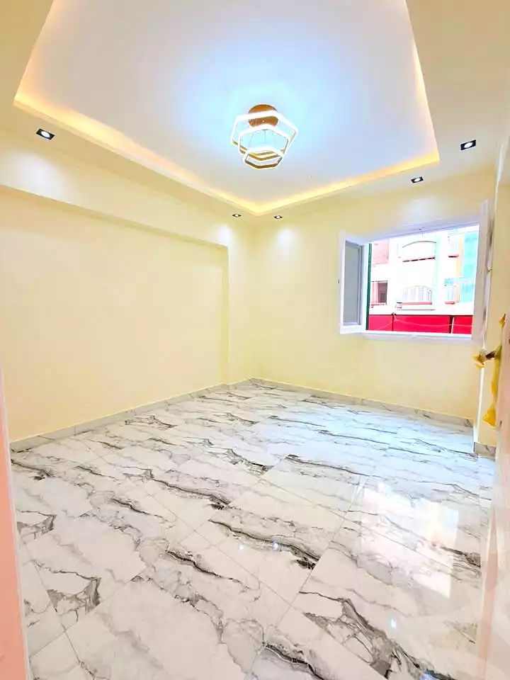 https://aqarmap.com.eg/ar/listing/6979986-for-sale-alexandria-al-agamy-shataa-el-nakheel