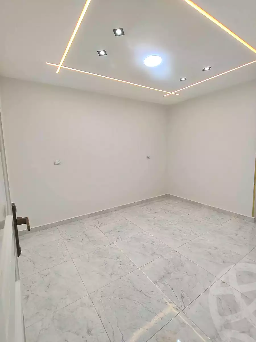 https://aqarmap.com.eg/ar/listing/6980161-for-sale-alexandria-sydy-bshr-sydy-bshr-bhry-khalil-hamada-st