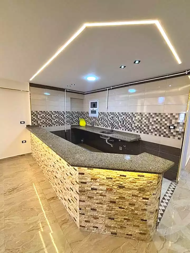 https://aqarmap.com.eg/ar/listing/6980269-for-sale-alexandria-sydy-bshr-sydy-bshr-bhry-khalil-hamada-st