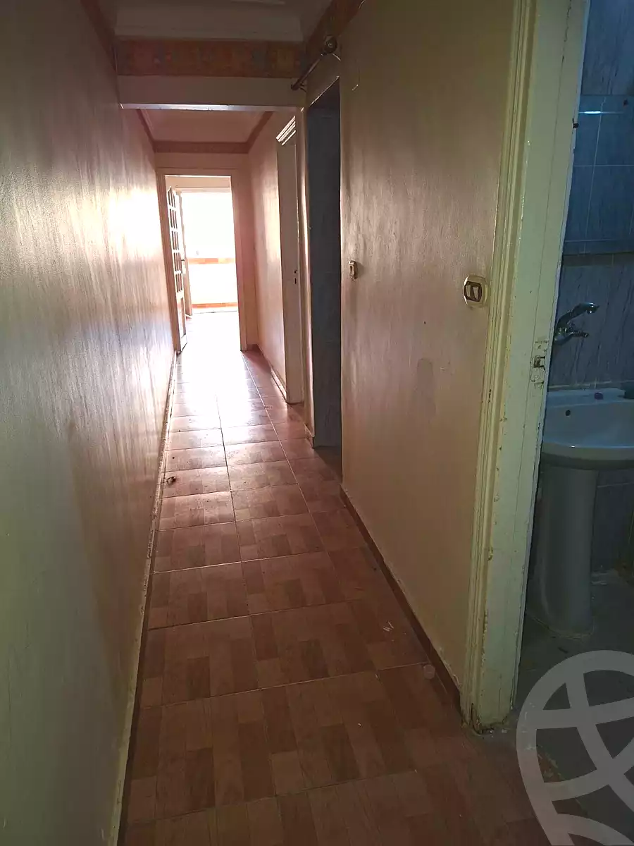 https://aqarmap.com.eg/ar/listing/6980337-for-sale-alexandria-sydy-bshr-sydy-bshr-bhry