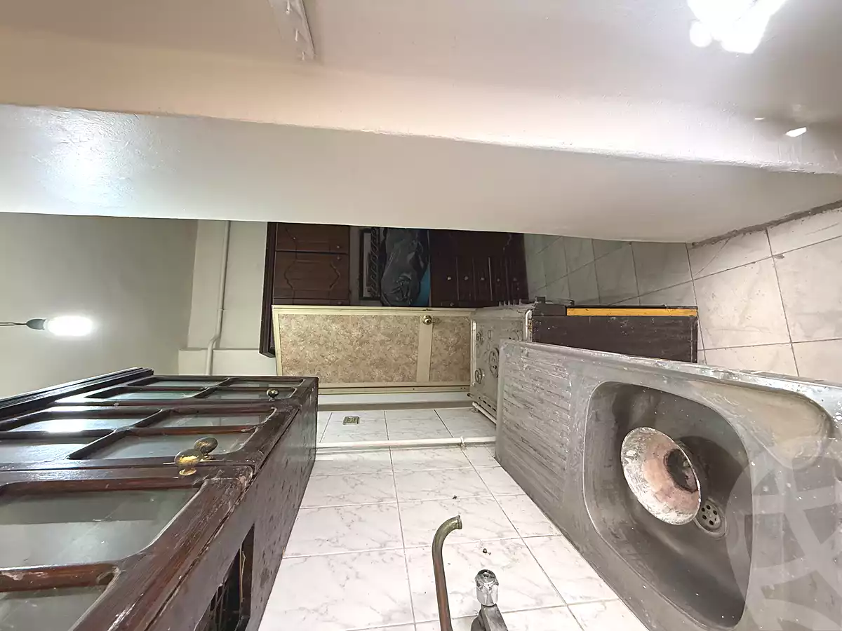 https://aqarmap.com.eg/en/listing/6980487-for-sale-cairo-downtown-abdeen-mohammed-farid-st