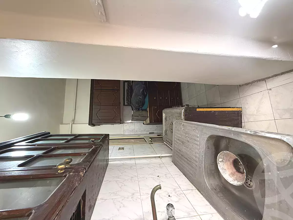 https://aqarmap.com.eg/en/listing/6980487-for-sale-cairo-downtown-abdeen-mohammed-farid-st