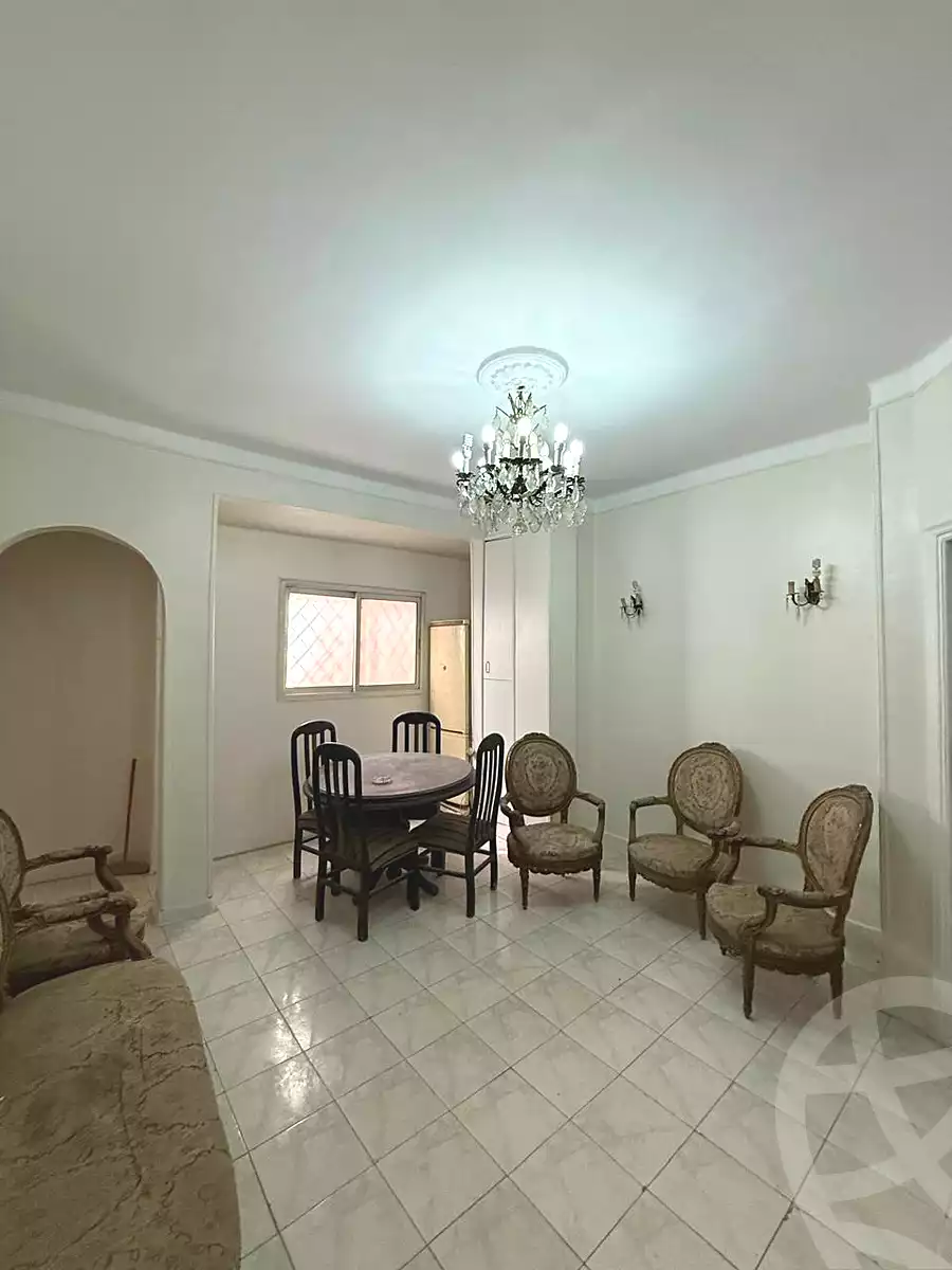 https://aqarmap.com.eg/en/listing/6980712-for-sale-cairo-downtown-abdeen-mohammed-farid-st