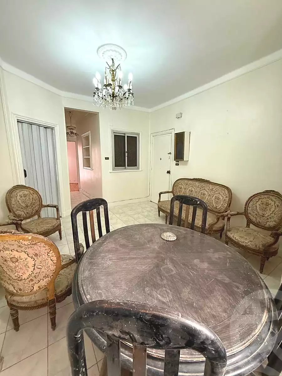 https://aqarmap.com.eg/en/listing/6980712-for-sale-cairo-downtown-abdeen-mohammed-farid-st