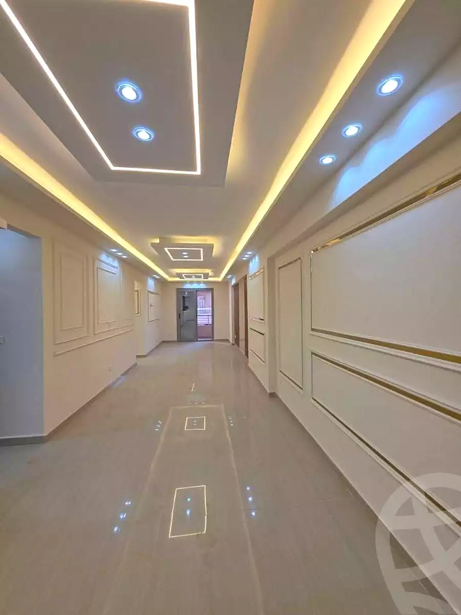 https://aqarmap.com.eg/ar/listing/6980878-for-sale-alexandria-el-asafra-l-sfr-bhry