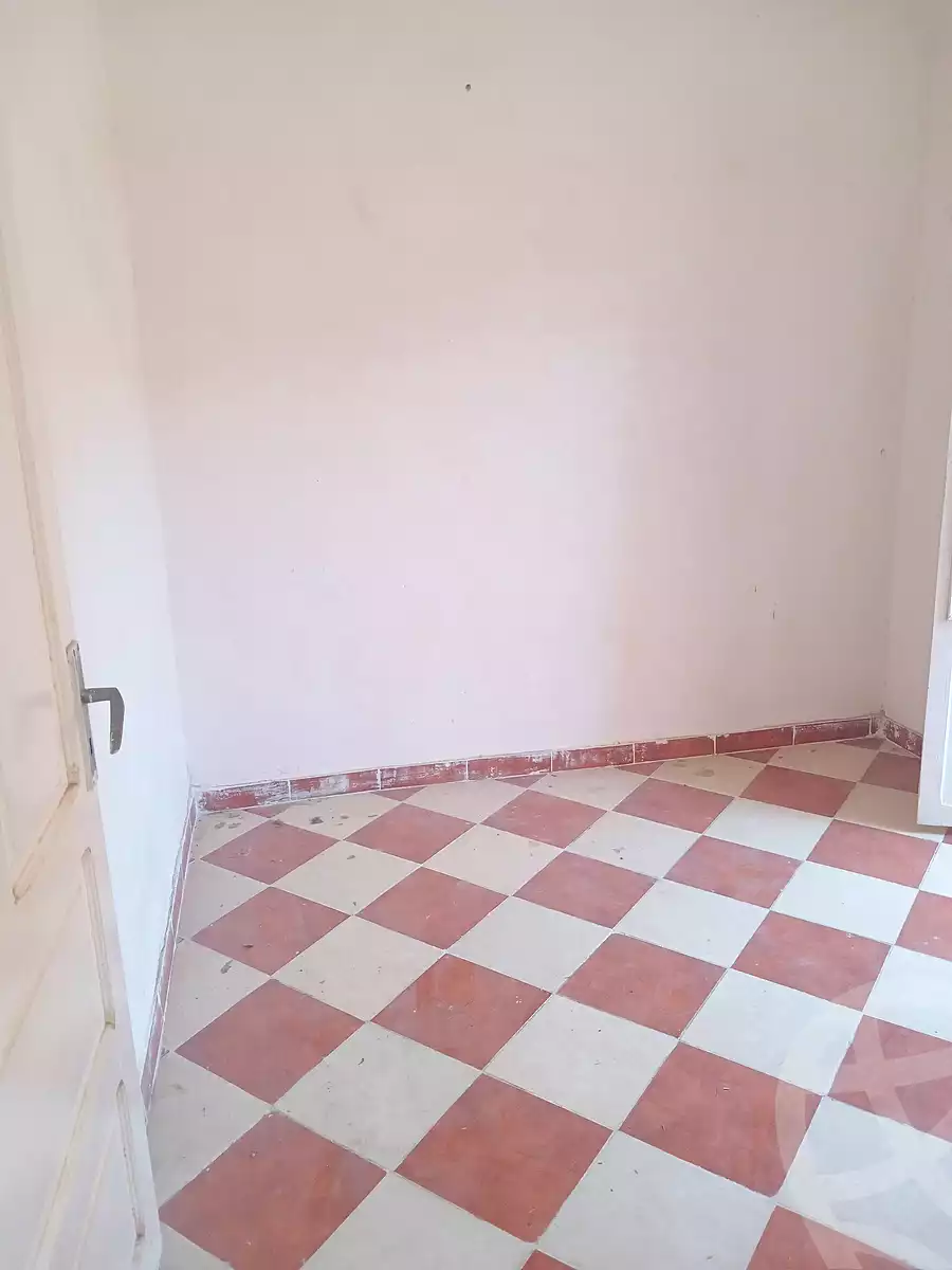 https://aqarmap.com.eg/en/listing/6980911-for-sale-alexandria-al-agamy-el-hanouvel