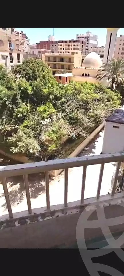 https://aqarmap.com.eg/ar/listing/6981017-for-sale-alexandria-al-agamy-lbytsh-bianchiii