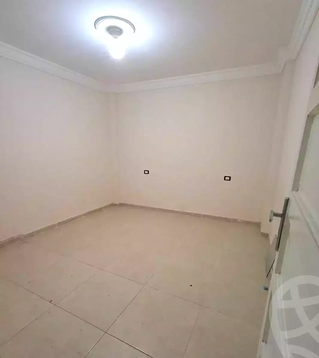 https://aqarmap.com.eg/ar/listing/6981378-for-sale-alexandria-lsywf-el-falki