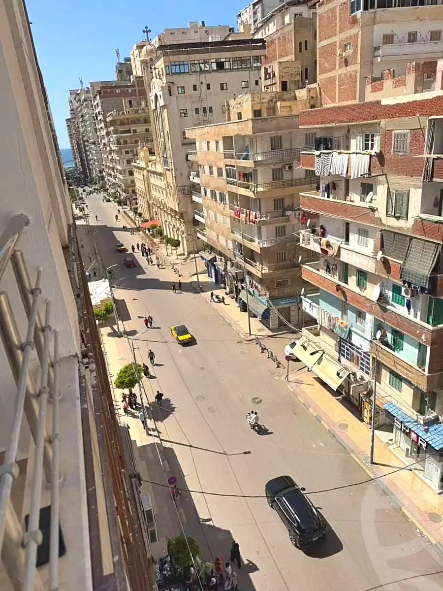 https://aqarmap.com.eg/ar/listing/6981402-for-sale-alexandria-sydy-bshr-sydy-bshr-bhry-khalil-hamada-st