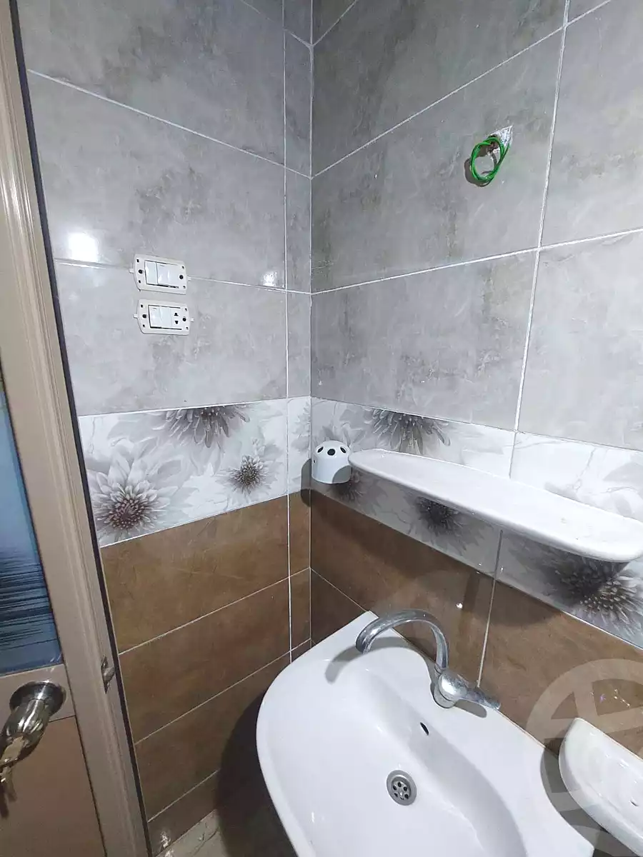 https://aqarmap.com.eg/en/listing/6981423-for-sale-beheira-damanhour-damanhour-city-tor-sinaa-rd-st