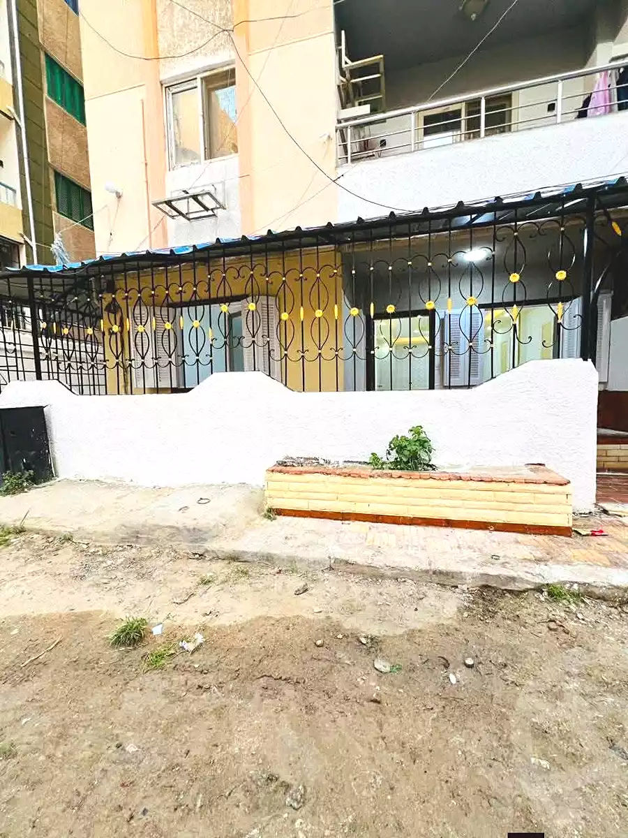 https://aqarmap.com.eg/ar/listing/6981436-for-sale-alexandria-al-agamy-shataa-el-nakheel