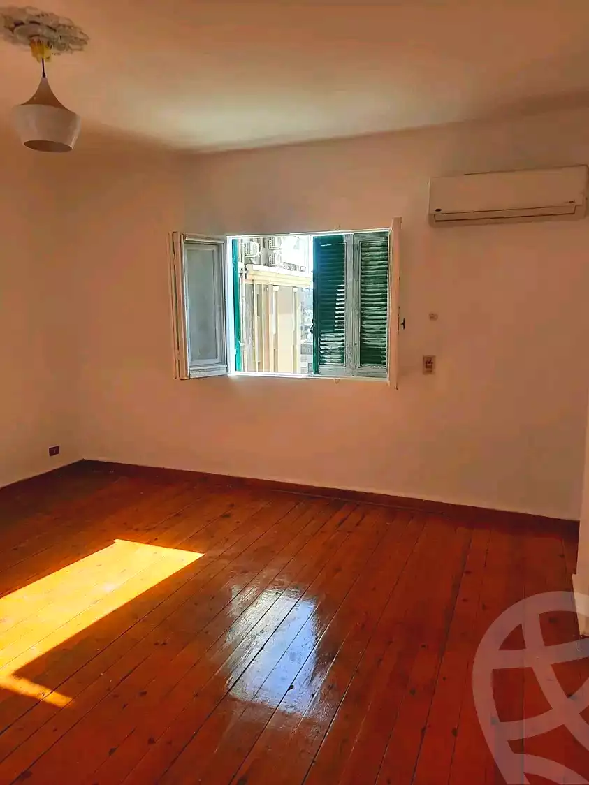 https://aqarmap.com.eg/ar/listing/6981457-for-sale-cairo-heliopolis-el-thawra