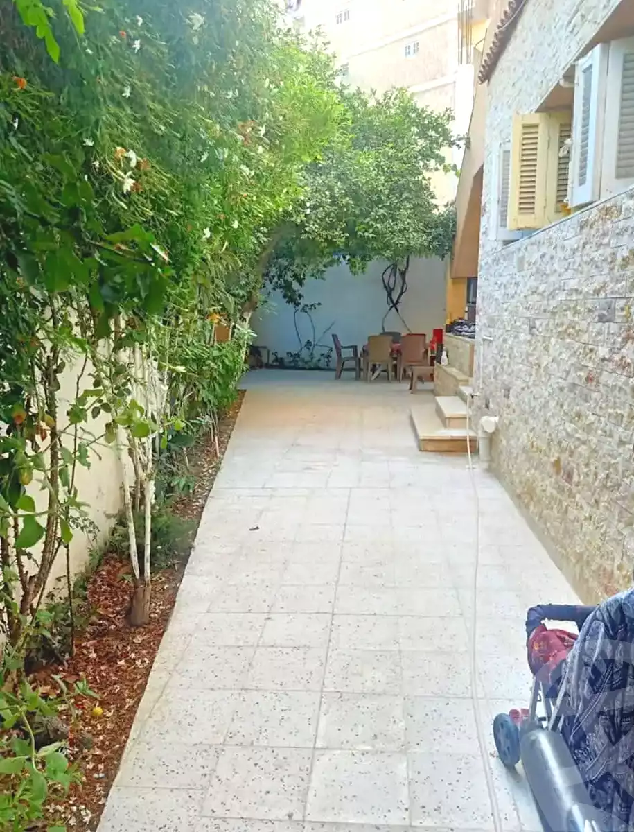 https://aqarmap.com.eg/ar/listing/6981463-for-sale-alexandria-al-agamy-lbytsh-al-aeda-al-kadema-st