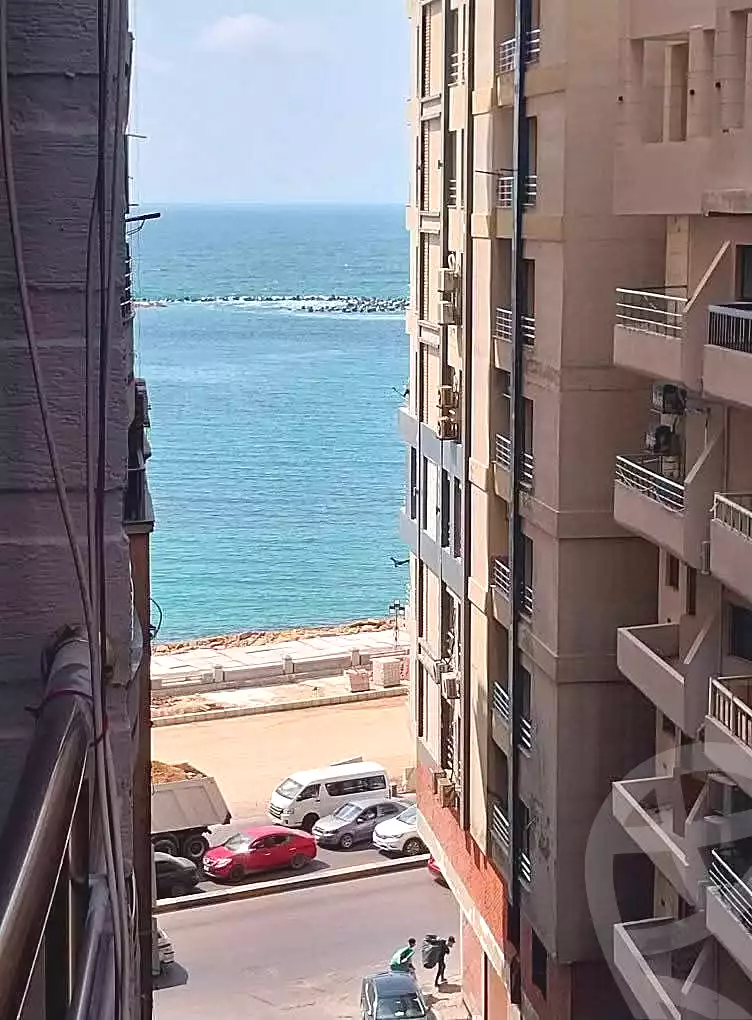 https://aqarmap.com.eg/ar/listing/6981591-for-rent-alexandria-sydy-bshr-sydy-bshr-bhry-shr-mhmwd-l-yswy