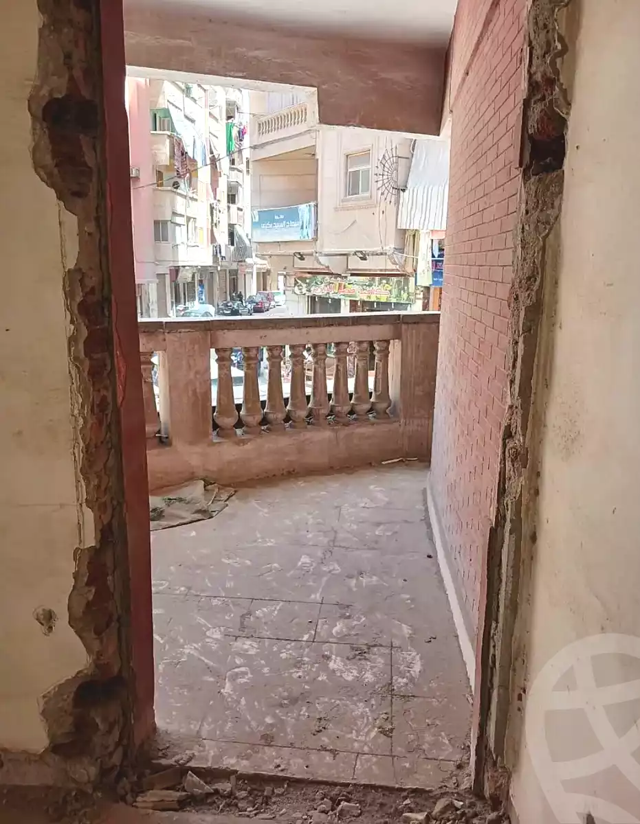 https://aqarmap.com.eg/ar/listing/6981703-for-sale-alexandria-al-agamy-lbytsh-sabrin-st