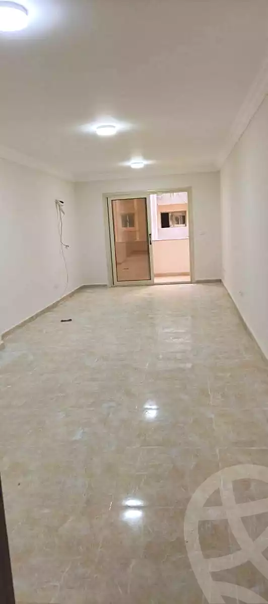 https://aqarmap.com.eg/ar/listing/6981705-for-rent-alexandria-lsywf-city-light-compound