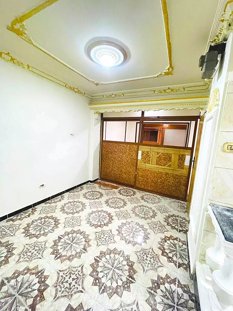 https://aqarmap.com.eg/ar/listing/6981713-for-sale-alexandria-lsywf-el-falki-street-16-el-eslah