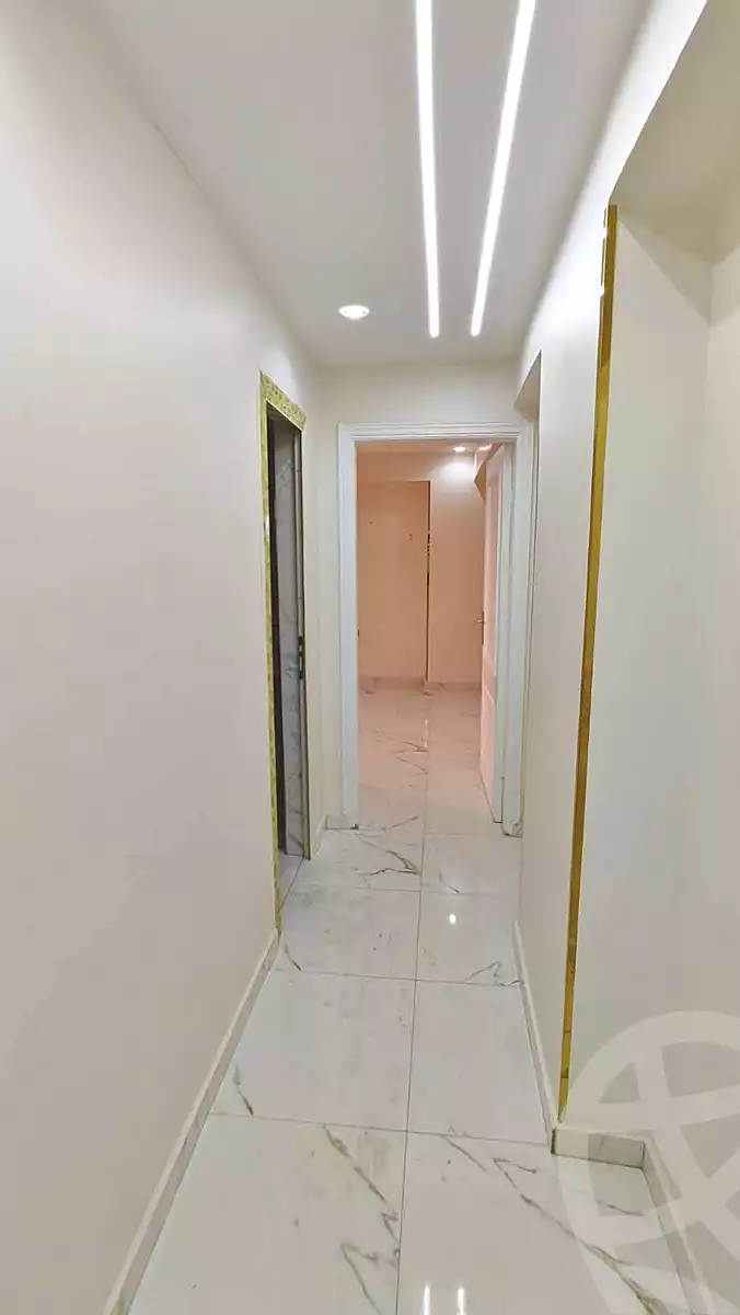 https://aqarmap.com.eg/ar/listing/6982083-for-rent-cairo-helwan-mostafa-fahmy-st