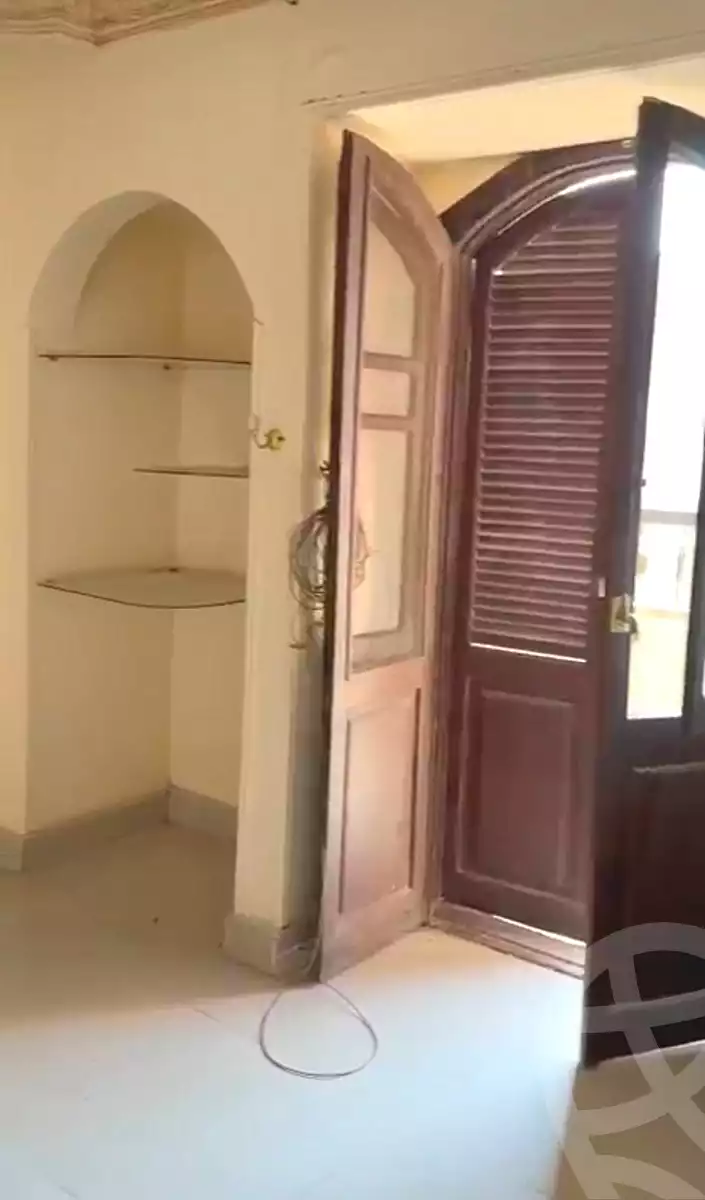https://aqarmap.com.eg/ar/listing/6982086-for-sale-cairo-ain-shams-jsr-lswys-gamal-abd-el-naser-st