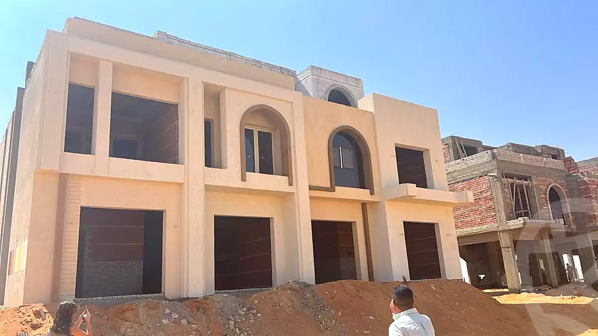 https://aqarmap.com.eg/en/listing/6971265-for-sale-cairo-new-cairo-compounds-zyd-yst