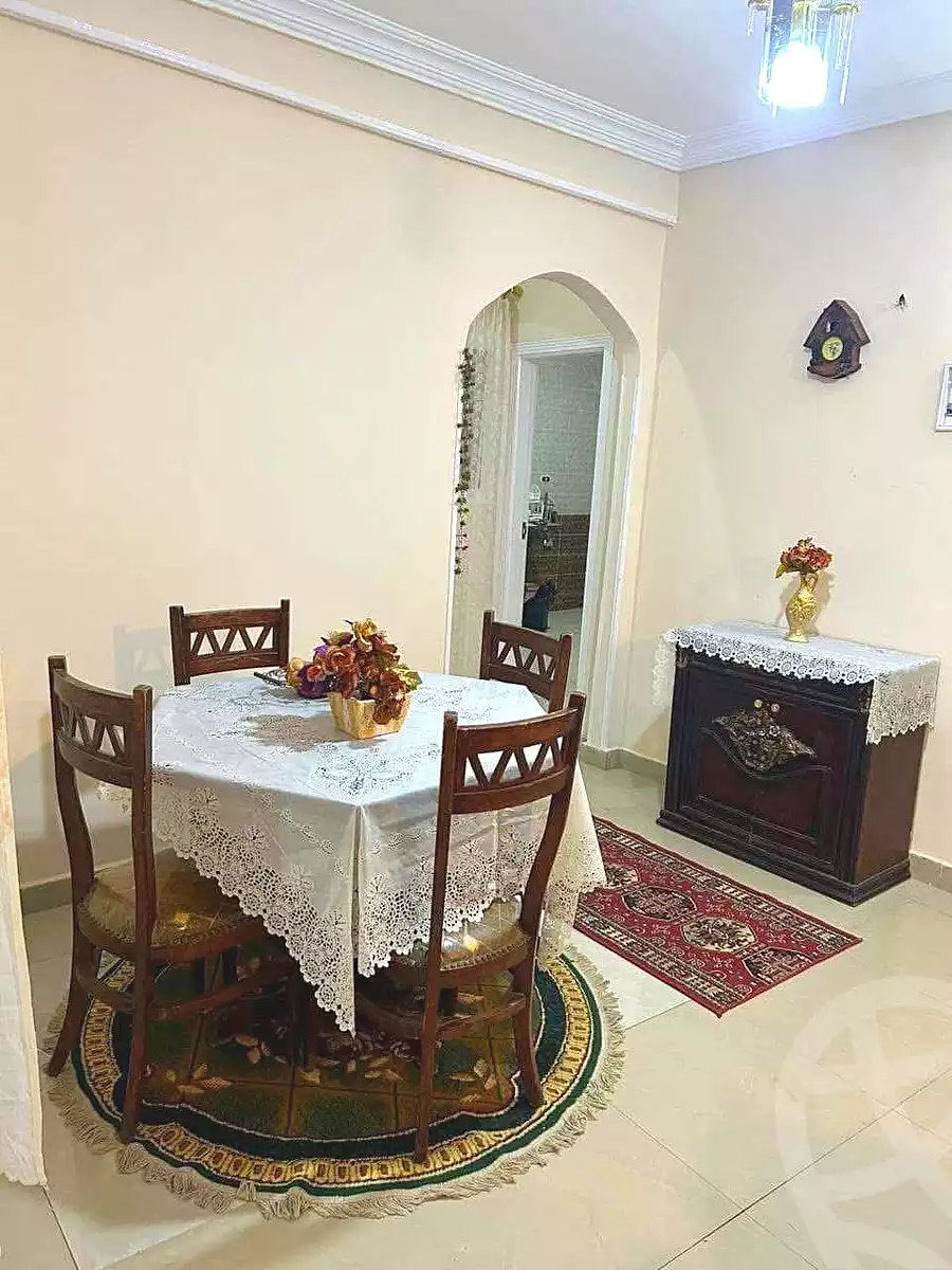 https://aqarmap.com.eg/ar/listing/6982400-for-rent-cairo-faisal-kafr-tohormos-abou-zaid-st
