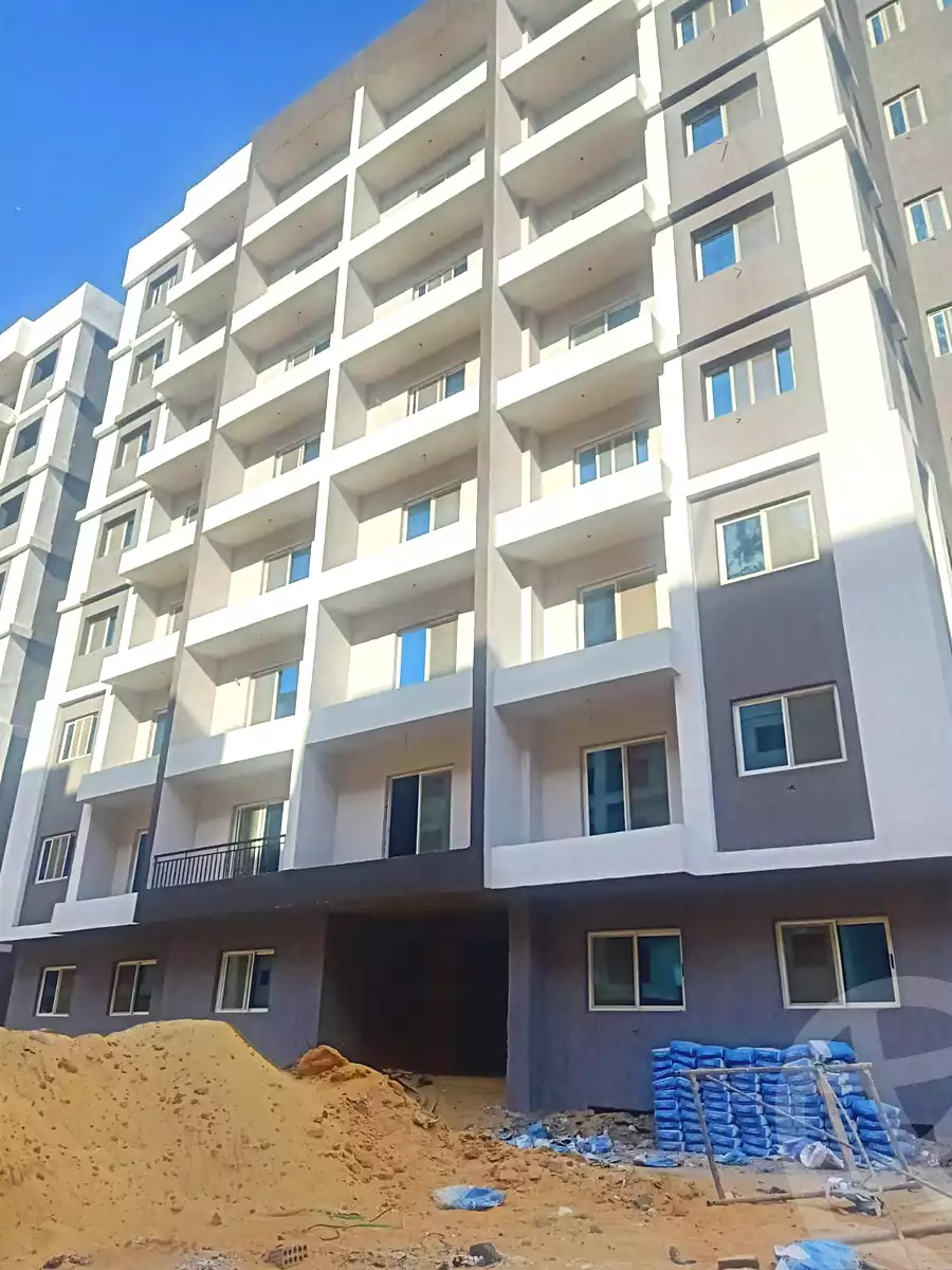 https://aqarmap.com.eg/en/listing/6982689-for-sale-cairo-new-administrative-capital-r7-kmbwnd-stw