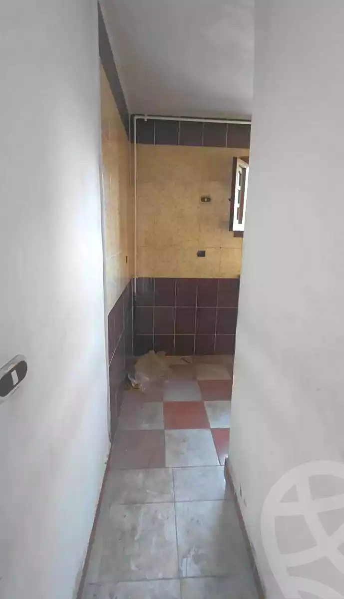 https://aqarmap.com.eg/en/listing/6982869-for-sale-alexandria-sydy-bshr-shr-mlk-hfny