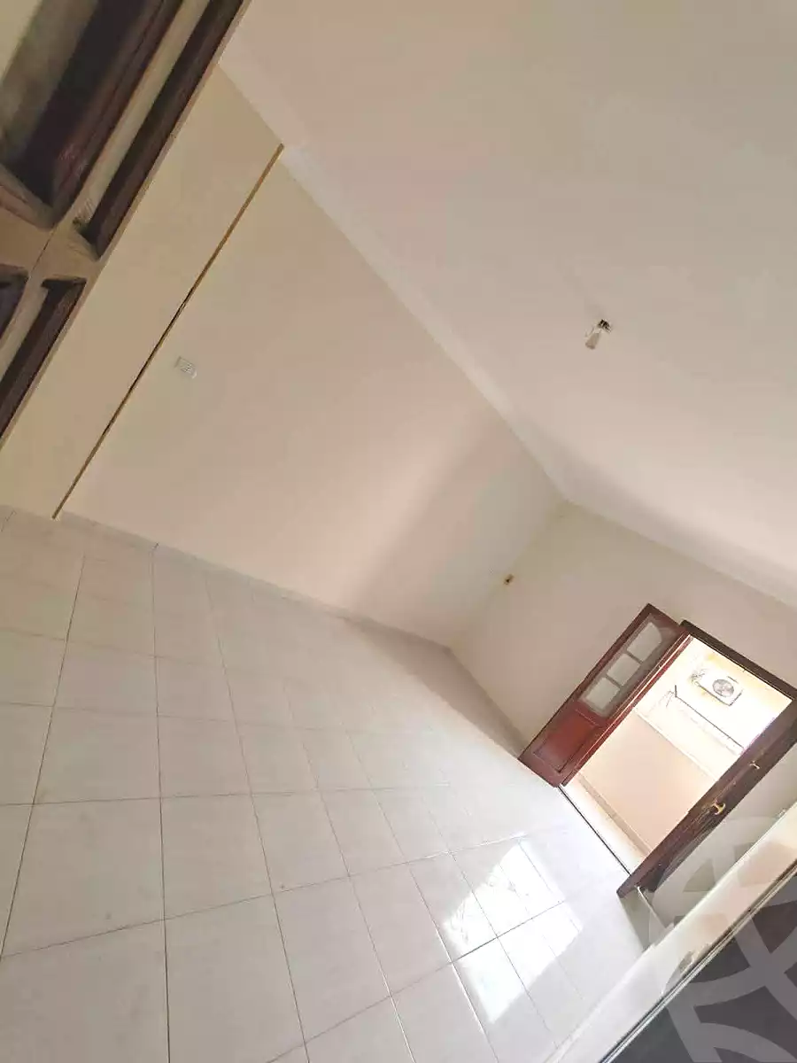 https://aqarmap.com.eg/ar/listing/6982963-for-sale-cairo-helwan-helwan-el-sharkeya-thabit-basha-st