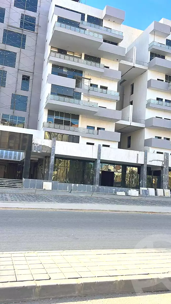 https://aqarmap.com.eg/ar/listing/6982944-for-sale-cairo-new-administrative-capital-r3-jade-park-compound-city-edge