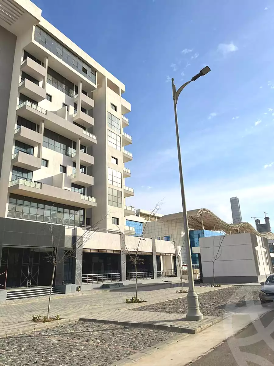 https://aqarmap.com.eg/ar/listing/6982944-for-sale-cairo-new-administrative-capital-r3-jade-park-compound-city-edge
