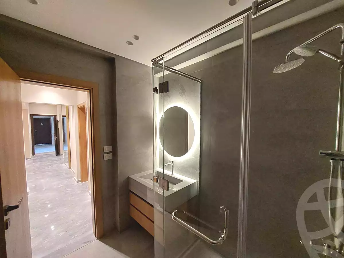 https://aqarmap.com.eg/ar/listing/6983052-for-rent-cairo-new-cairo-compounds-district-5-club-residence-apartments-district-5