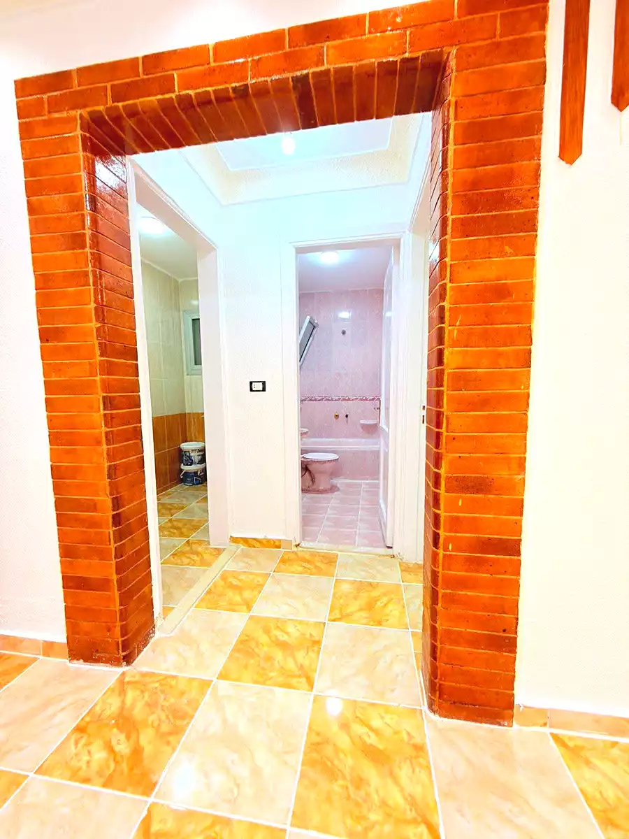 https://aqarmap.com.eg/ar/listing/6983197-for-sale-alexandria-al-agamy-el-hanouvel