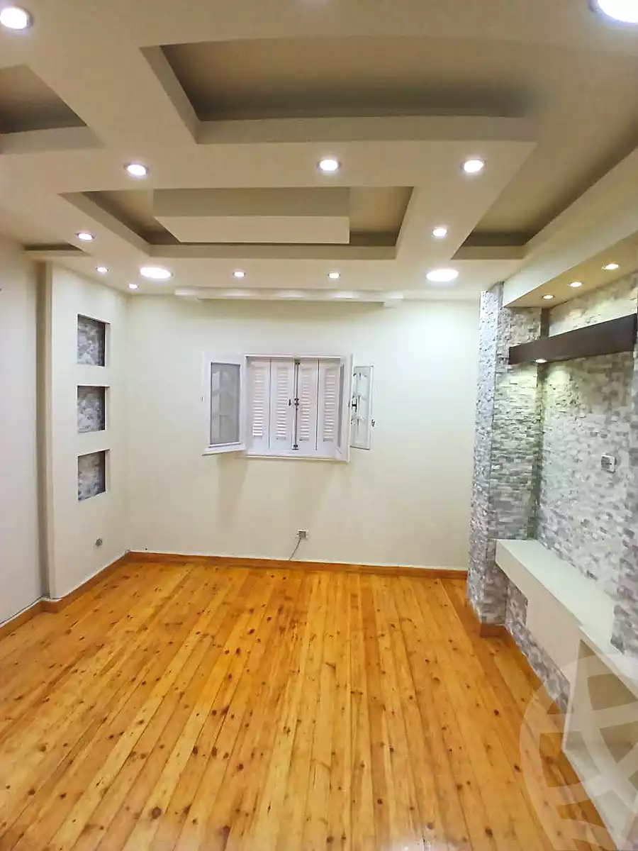 https://aqarmap.com.eg/en/listing/6983805-for-rent-alexandria-smouha-mostafa-kamel-st