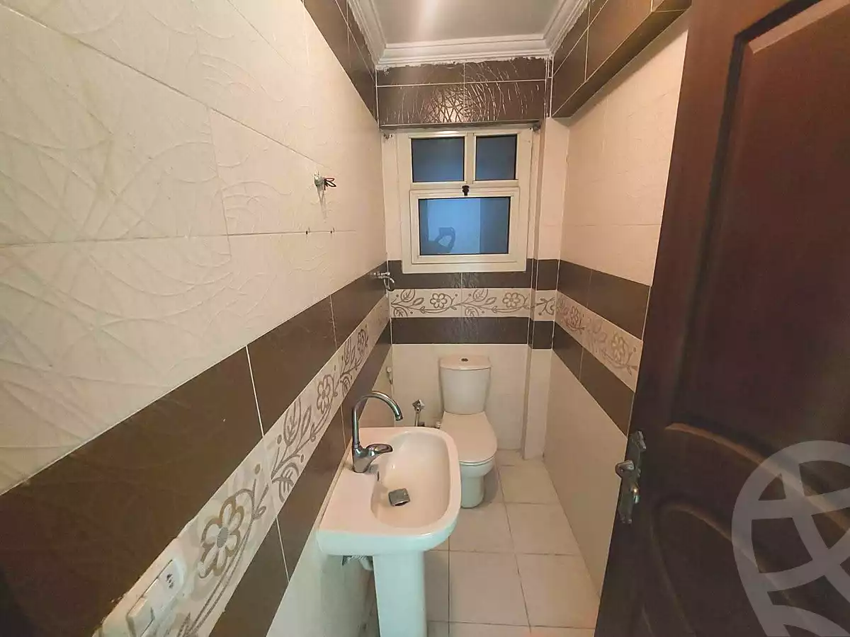 https://aqarmap.com.eg/en/listing/6983819-for-sale-alexandria-sydy-bshr-sydy-bshr-bhry