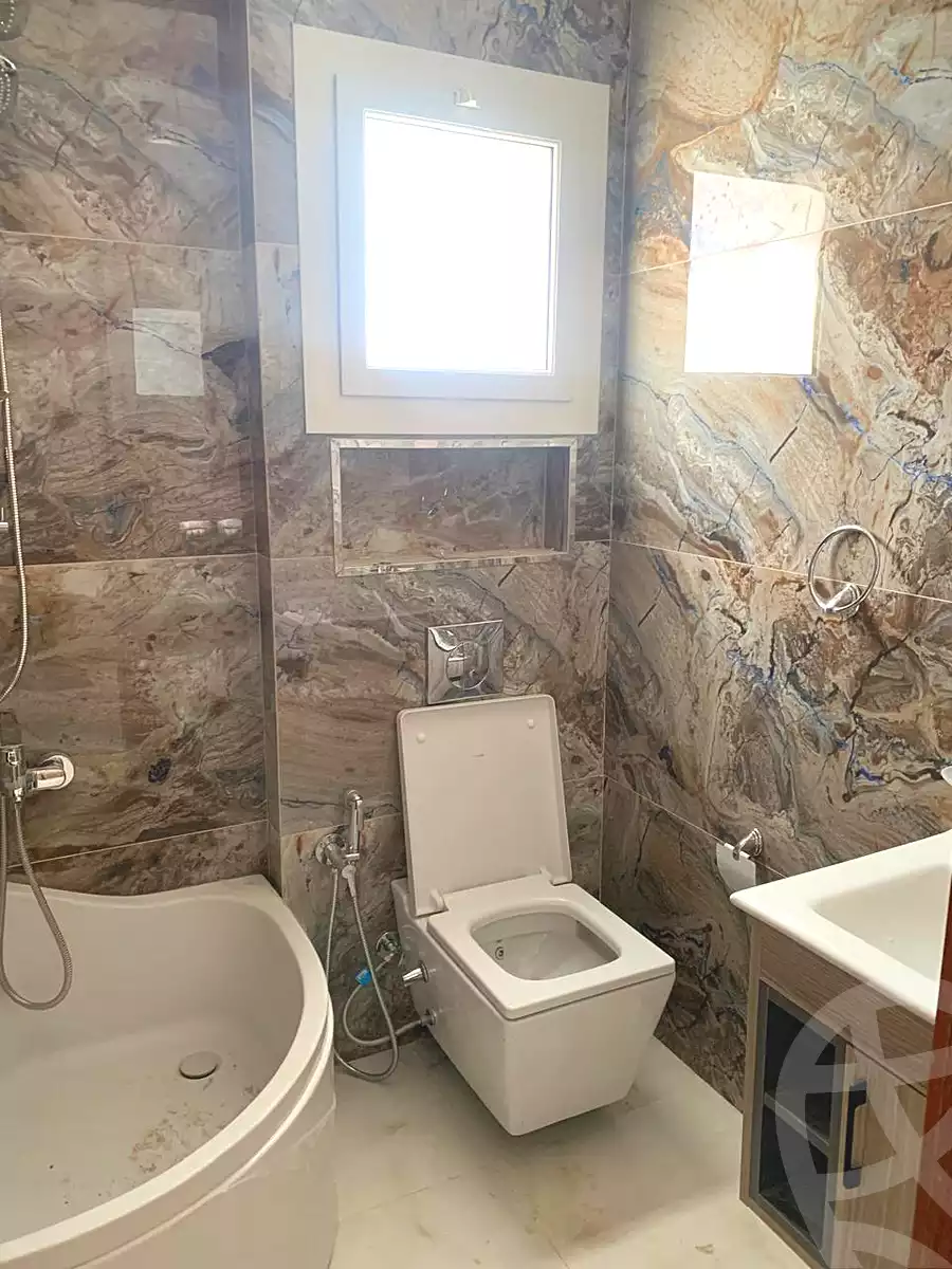 https://aqarmap.com.eg/en/listing/6984100-for-rent-cairo-new-cairo-compounds-hyde-park-park-corner-hyde-park