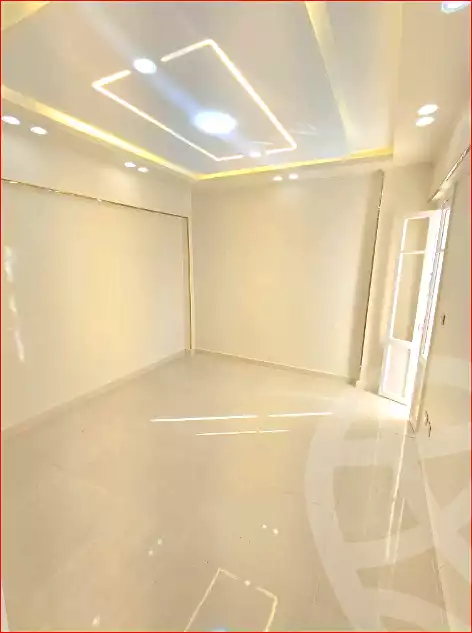 https://aqarmap.com.eg/ar/listing/6984126-for-sale-alexandria-miami-iskandar-ibrahim-st