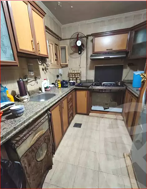 https://aqarmap.com.eg/ar/listing/6984132-for-sale-alexandria-sydy-bshr-sydy-bshr-bhry-gamal-abd-el-nasir-st