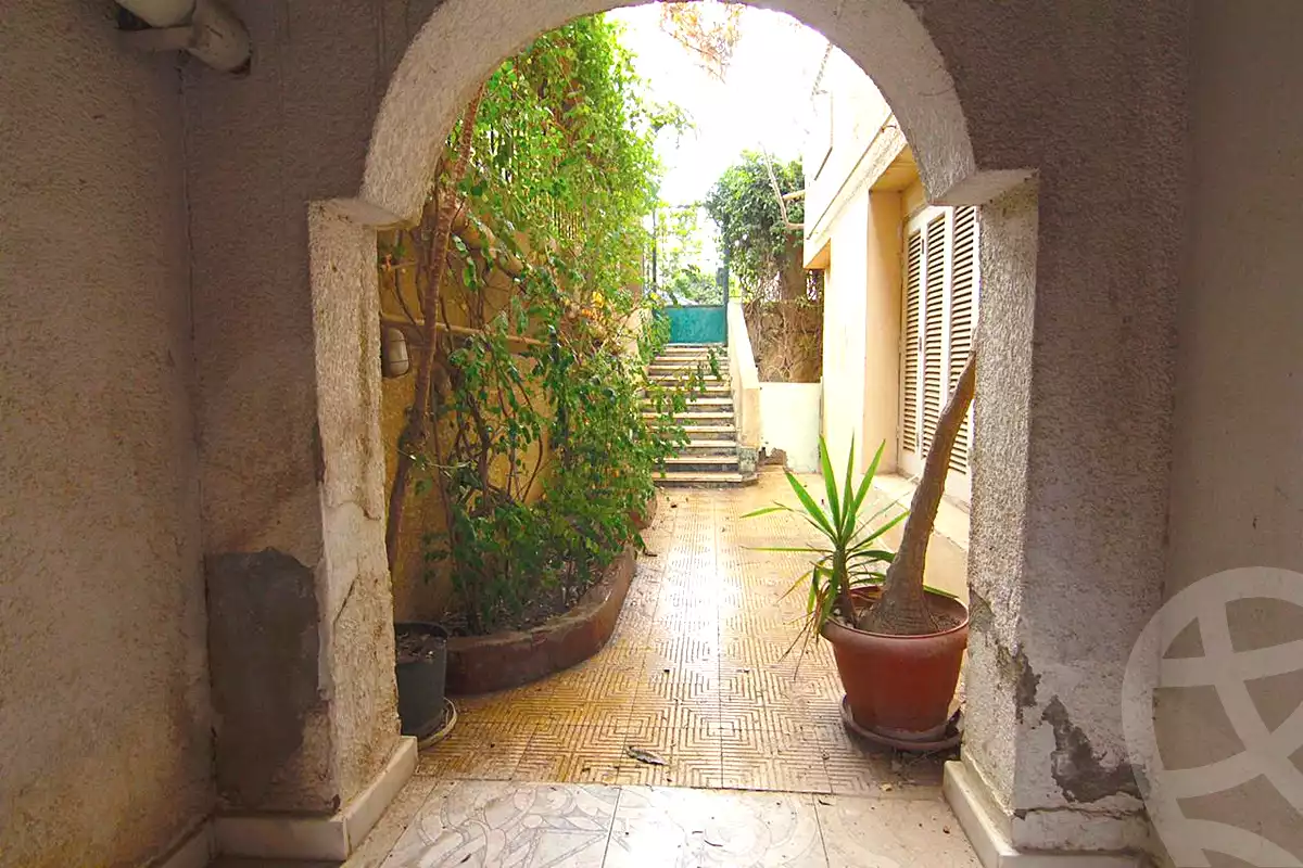 https://aqarmap.com.eg/ar/listing/6984193-for-sale-cairo-mokattam-lhdb-l-ly-diplomats-neighborhood -branched-from-no40